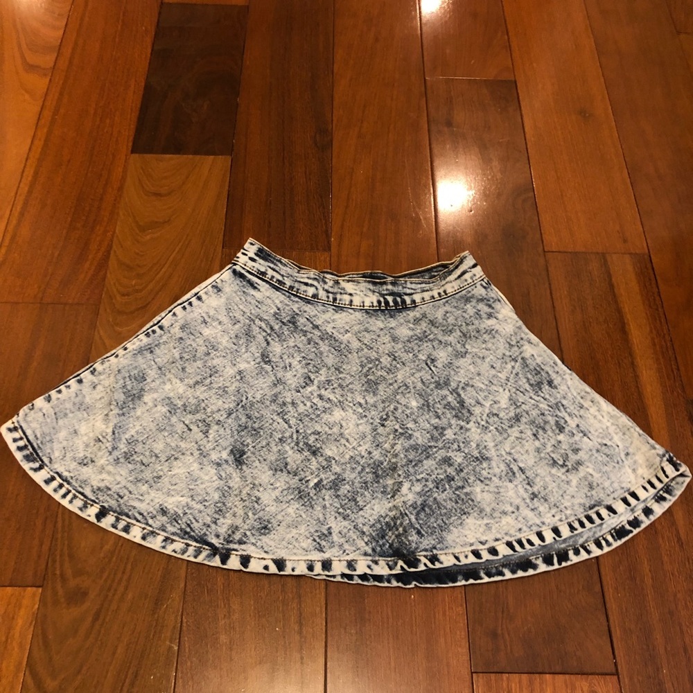 Acid Wash Stretch Denim Skirt